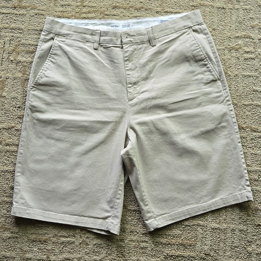Old Navy Ultimate Slim Built-in Flex Shorts